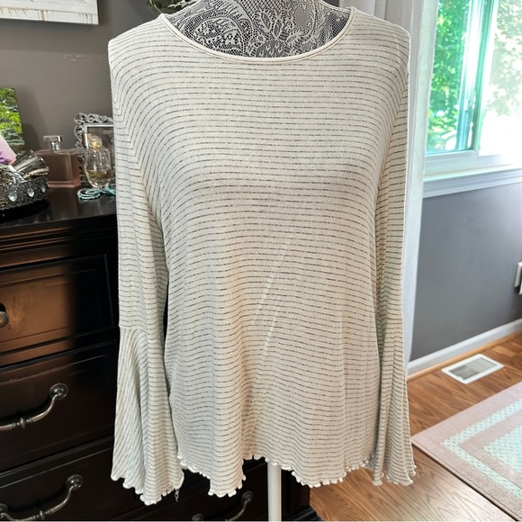 LC Lauren Conrad Striped Bell Sleeve Free People Boho Vibe Size Large - Picture 2 of 13
